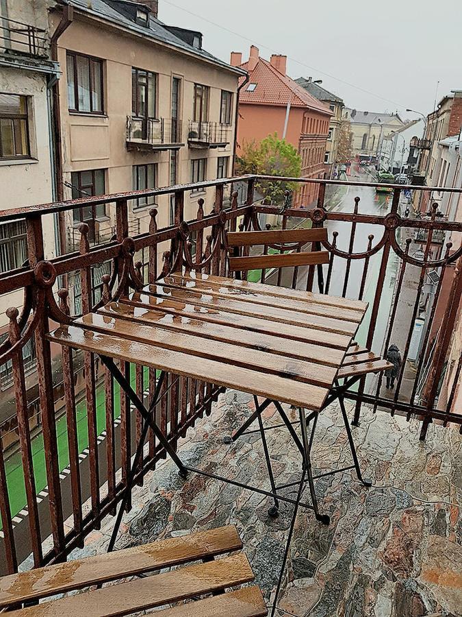 Dp Art 4 Old Town Self Check In Apartment Kaunas Exterior photo